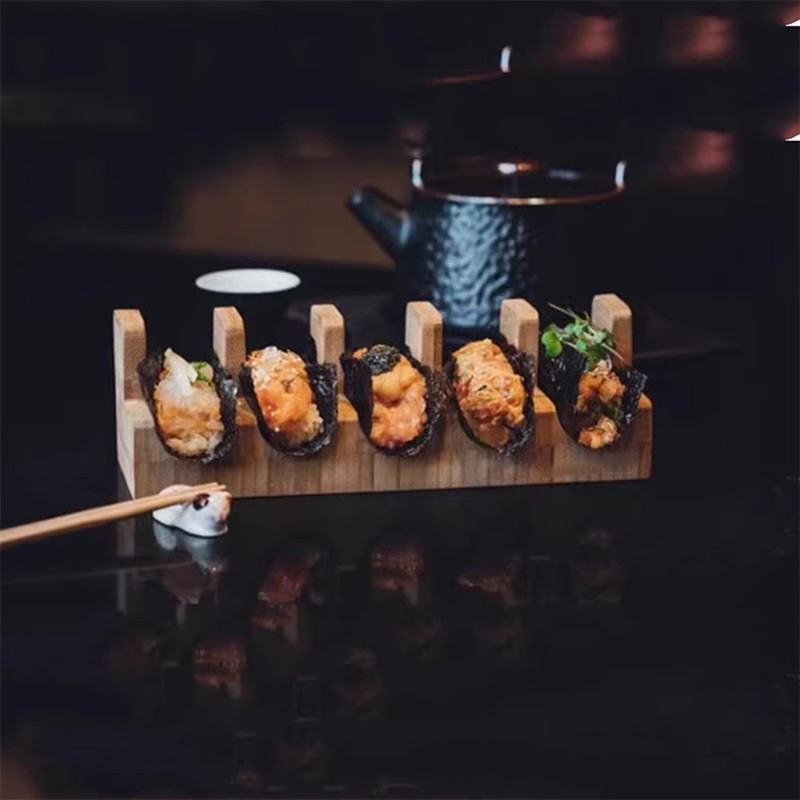 Food In Japanese Snacks - Madeira japonês Sushi Rack para Restaurante